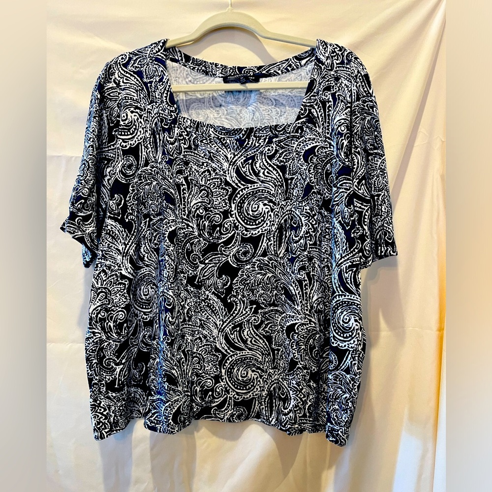 RUC Jones New York short sleeve tee, size 2X